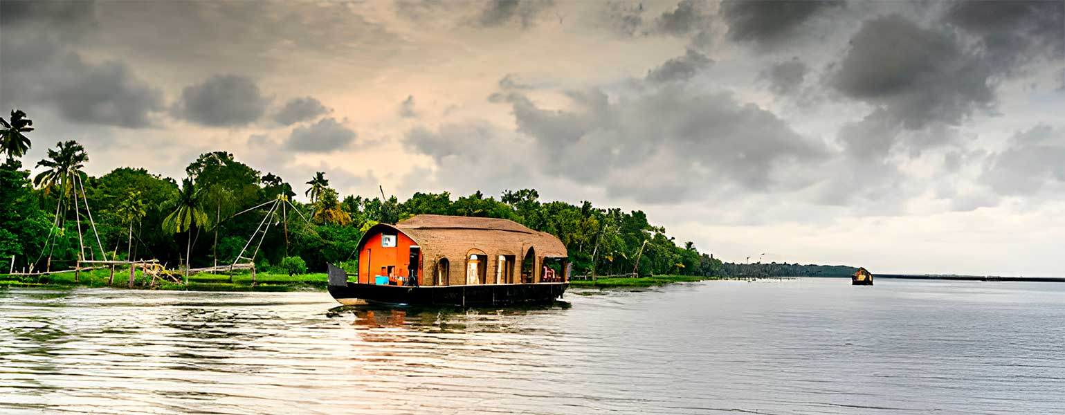 Alleppey Houseboat Cruises – Parent Page