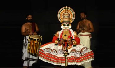 Kochi City Tour and Kathakali Dance Performance