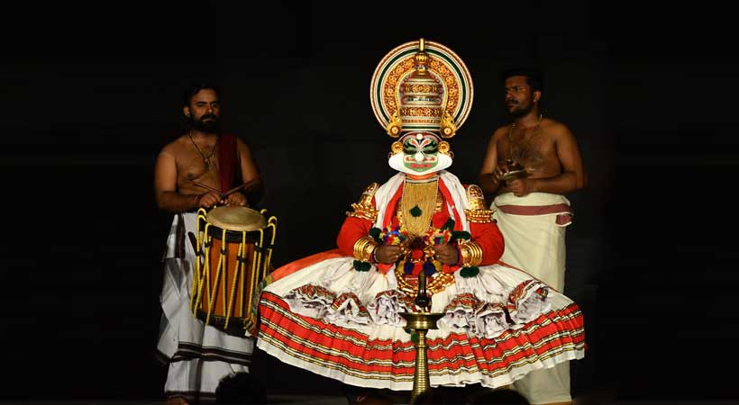 Kochi City Tour and Kathakali Dance Performance